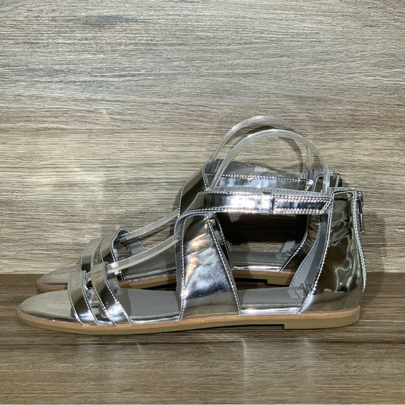 Eileen Fisher Cici Silver Mirror Leather Sandals Size- 8.5 - Picture 4 of 11